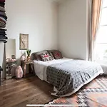 Cosy Flat Center Of Paris
